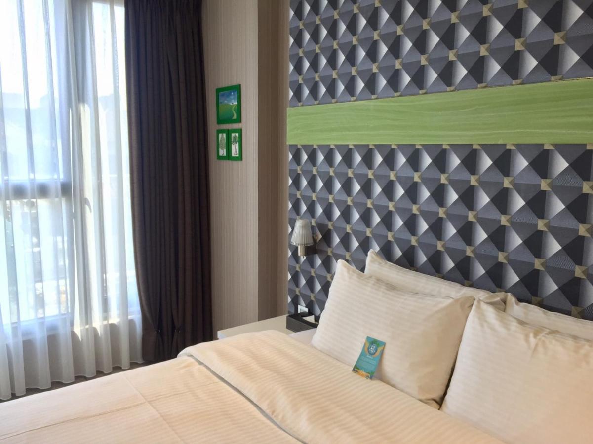 Fengjia Hotel Bell Taichung Exterior photo