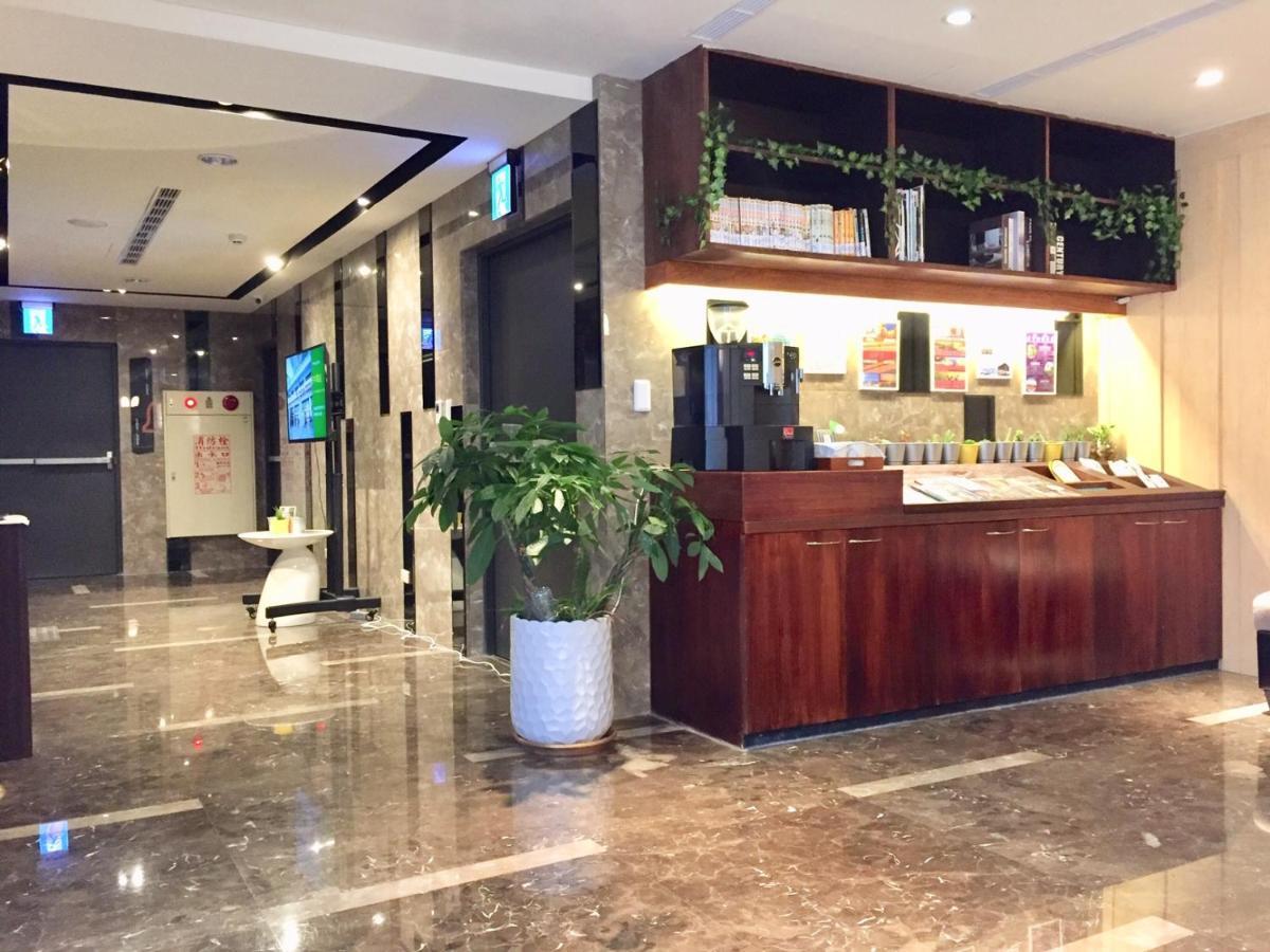 Fengjia Hotel Bell Taichung Exterior photo